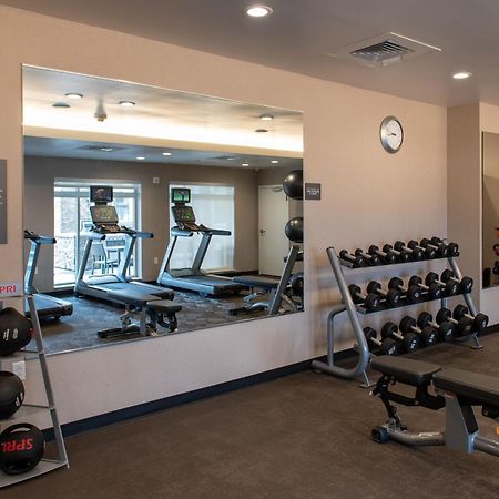 Residence Inn By Marriott Toledo West Екстериор снимка