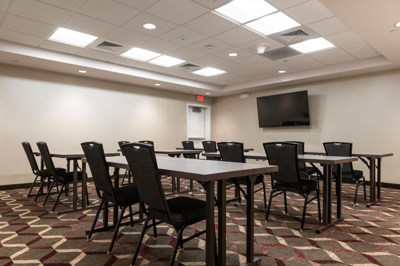 Residence Inn By Marriott Toledo West Екстериор снимка